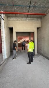 بناء هياكل إنشائية وصب قواعد خرسانية
