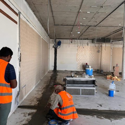 بناء مباني تجارية ومولات